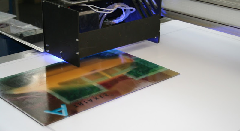 3D printed lenticular sheet.